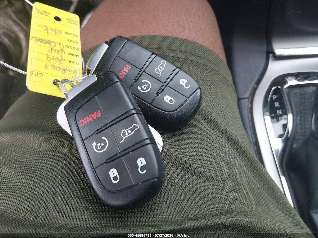 1C4RJFBG2KC628063 2019 JEEP GRAND CHEROKEE photo no. 11
