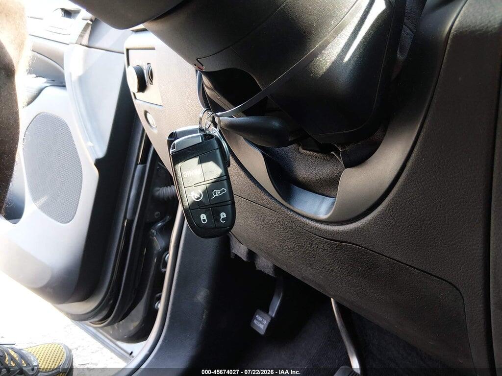 1C4RJFAG3KC565752 2019 JEEP GRAND CHEROKEE photo no. 11