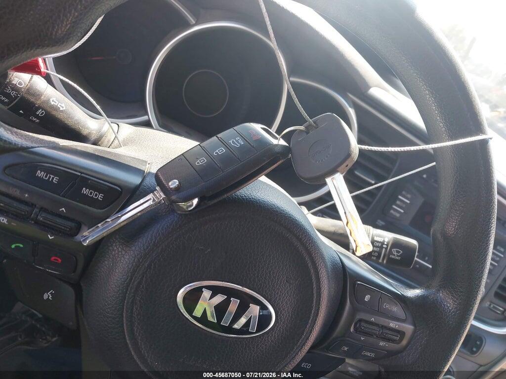 KNAGM4A70F5615713 2015 KIA OPTIMA photo no. 11