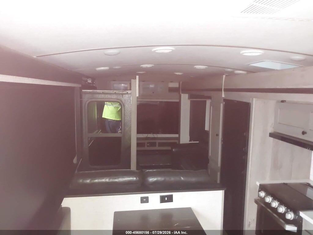 4YDT34127LB453596 2020 KEYSTONE OUTBACK photo no. 8