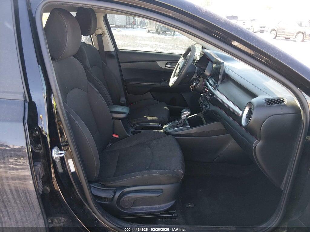 3KPF24AD5LE235891 2020 KIA FORTE photo no. 5