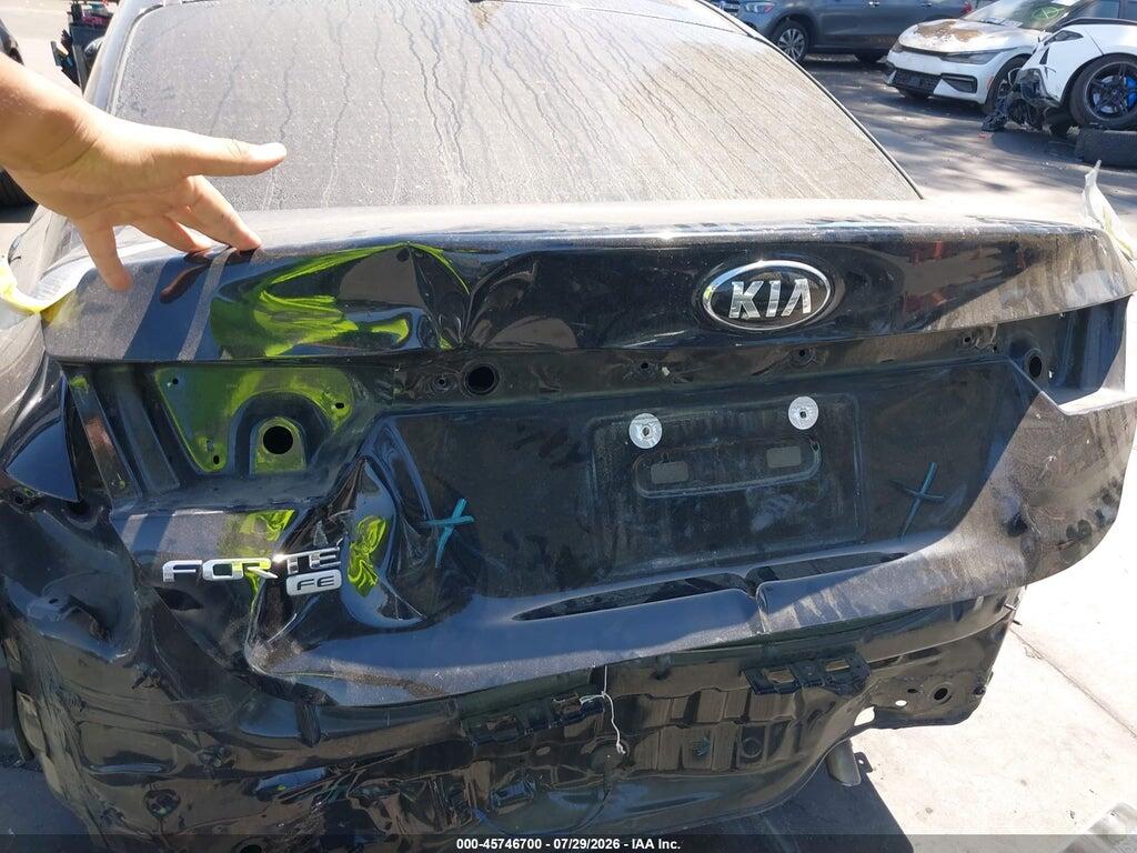 3KPF24AD5LE236118 2020 KIA FORTE photo no. 6