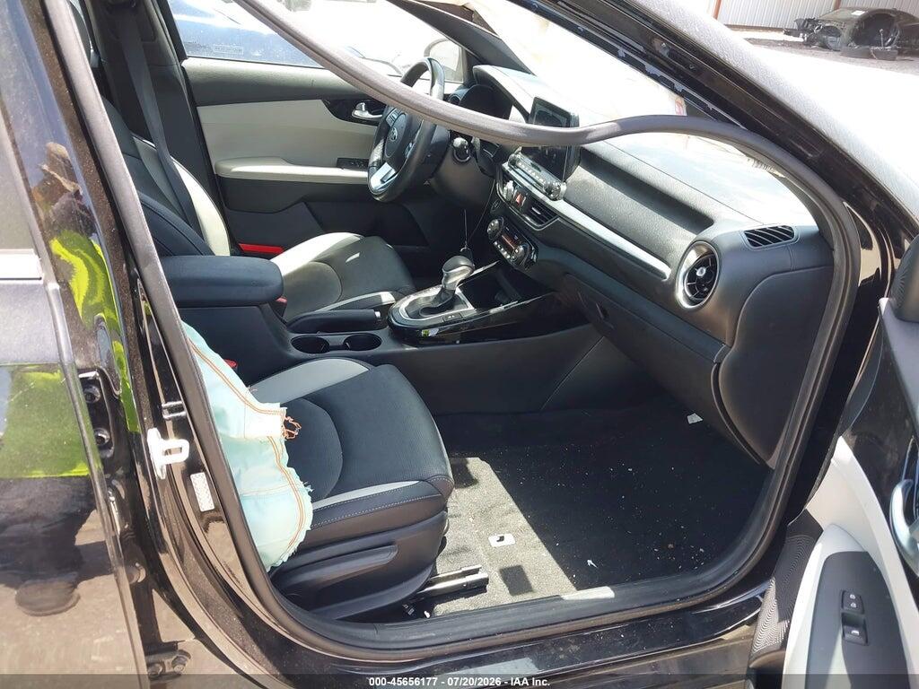 3KPF54AD6LE165633 2020 KIA FORTE photo no. 5