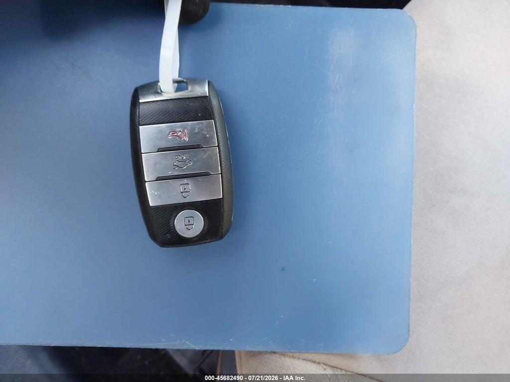 KNAGM4AD2F5081295 2015 KIA OPTIMA HYBRID photo no. 11