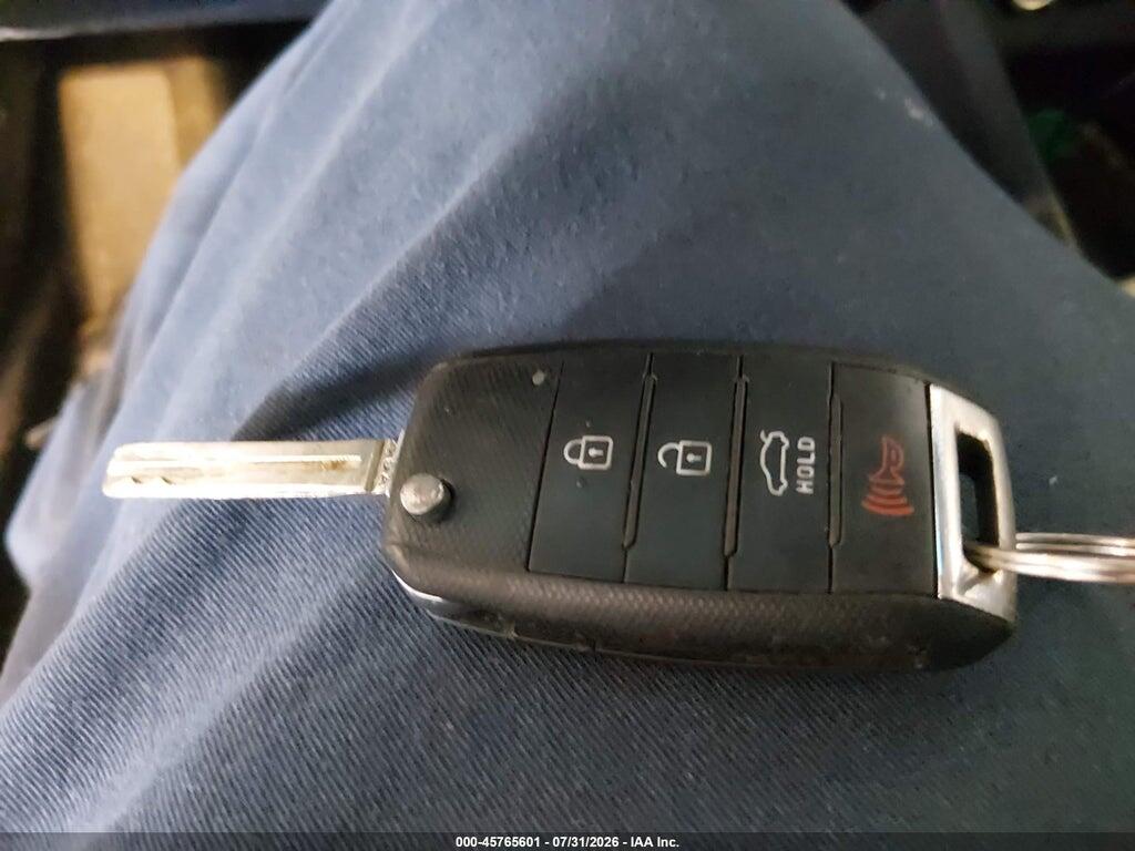 KNADM4A32F6484505 2015 KIA RIO photo no. 11