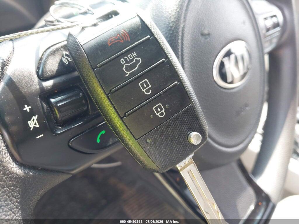 KNDMB5C10F6038704 2015 KIA SEDONA photo no. 11