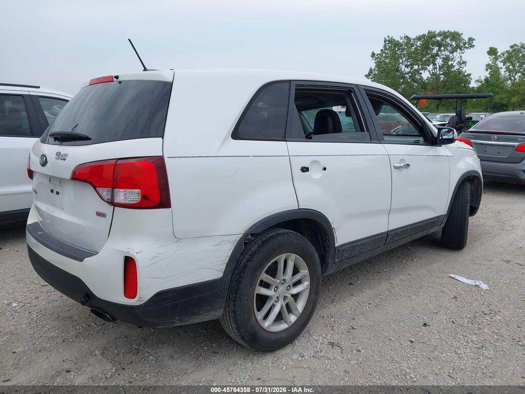 5XYKT3A60FG577232 2015 KIA SORENTO photo no. 4