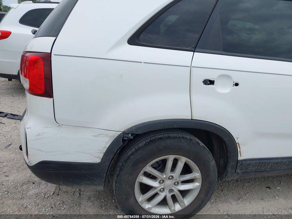 5XYKT3A60FG577232 2015 KIA SORENTO photo no. 6