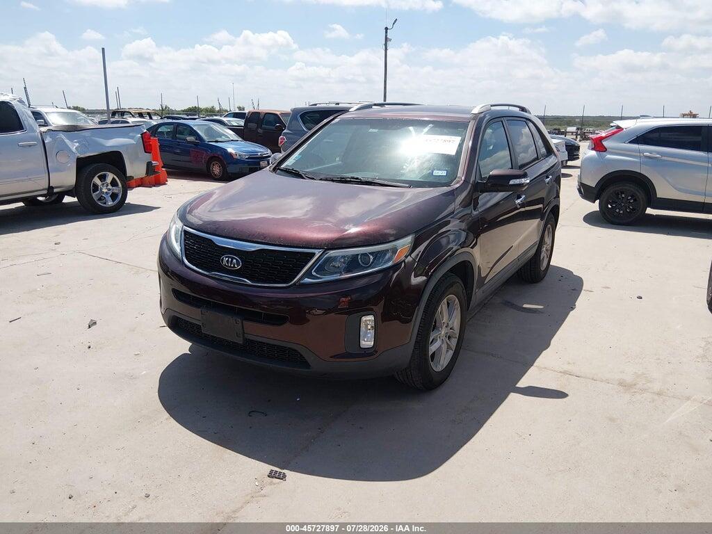 5XYKT3A67FG555454 2015 KIA SORENTO photo no. 2