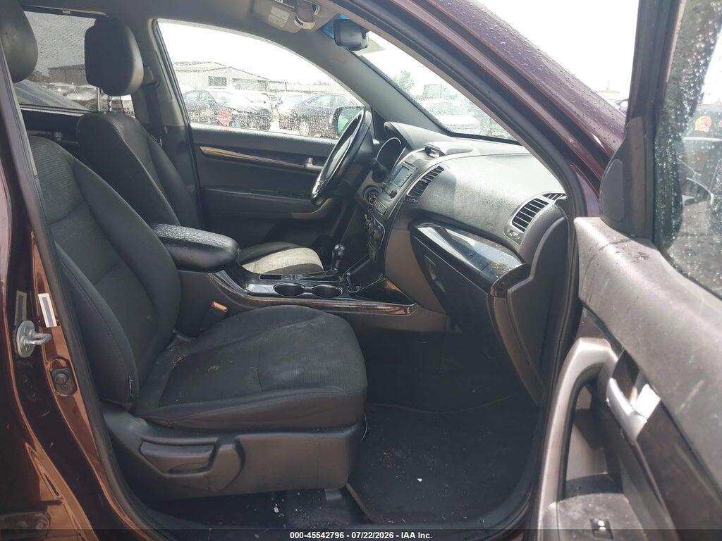 5XYKT4A62FG658917 2015 KIA SORENTO photo no. 5