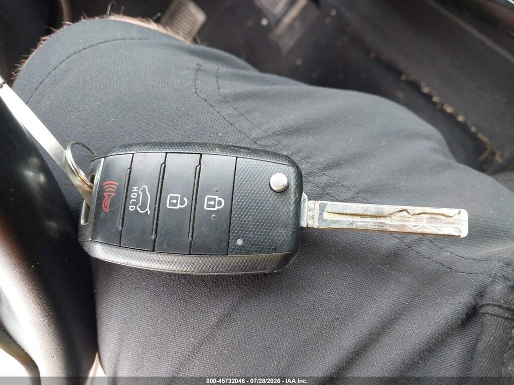 5XYKTCA64FG585950 2015 KIA SORENTO photo no. 11