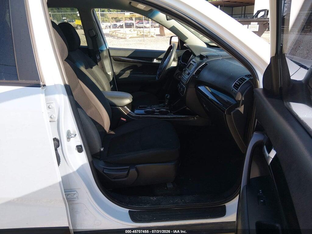 5XYKT3A63FG629596 2015 KIA SORENTO photo no. 5
