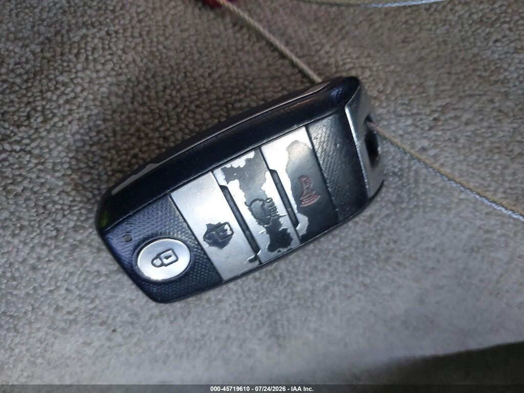 KNDJX3A56F7130344 2015 KIA SOUL photo no. 11
