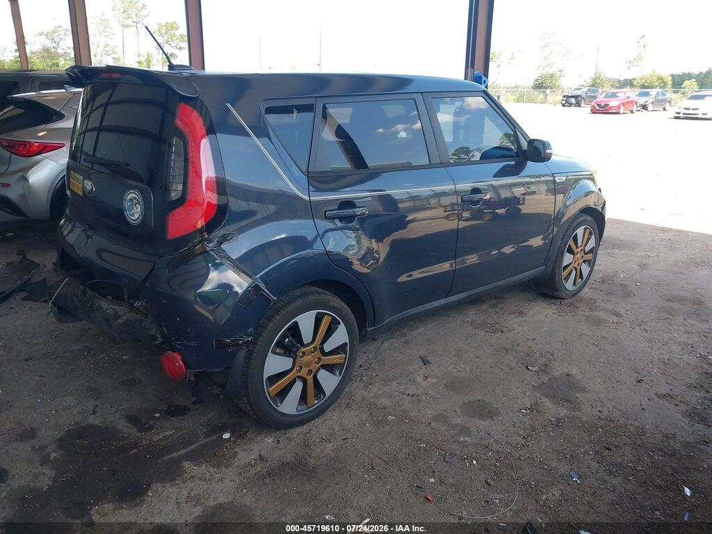 KNDJX3A56F7130344 2015 KIA SOUL photo no. 4