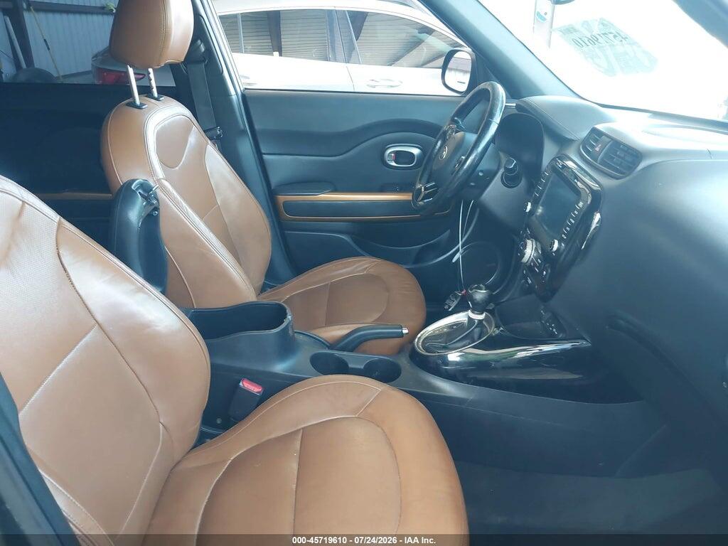 KNDJX3A56F7130344 2015 KIA SOUL photo no. 5