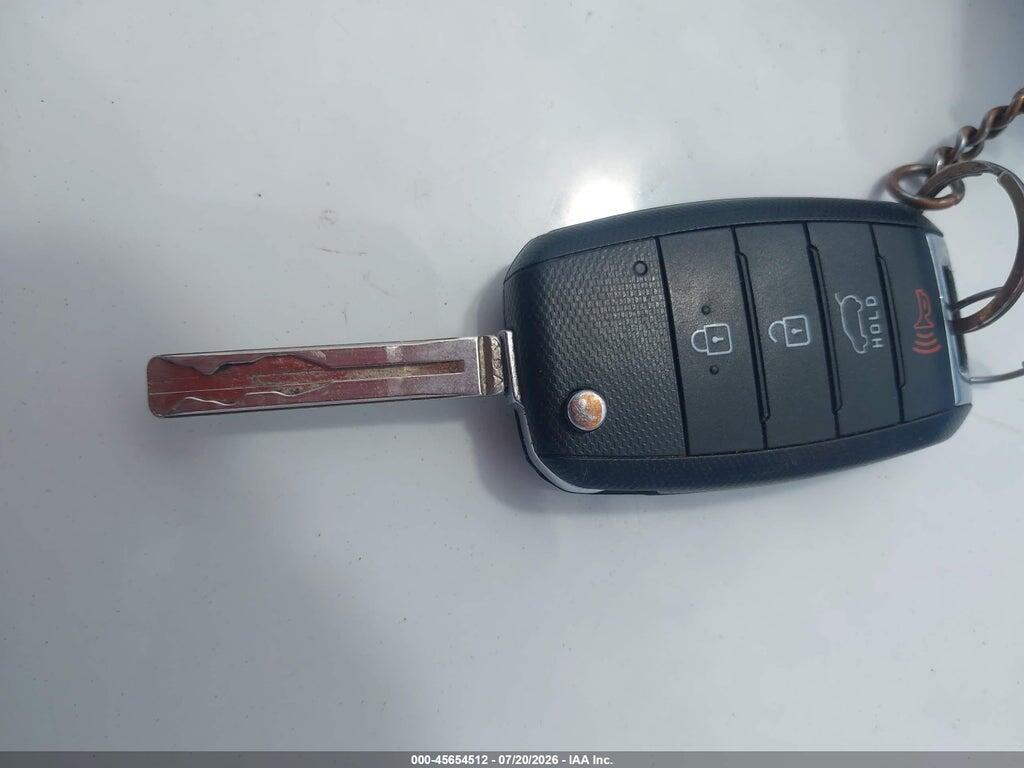 KNDJN2A22F7817259 2015 KIA SOUL photo no. 11