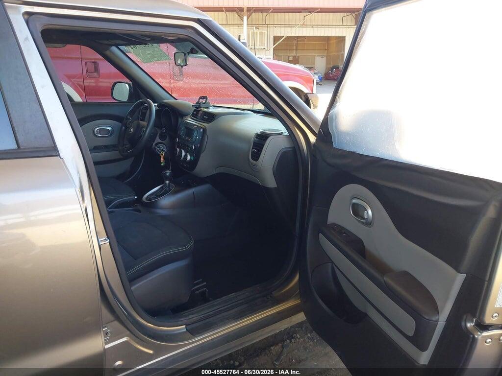KNDJP3A53F7184572 2015 KIA SOUL photo no. 5