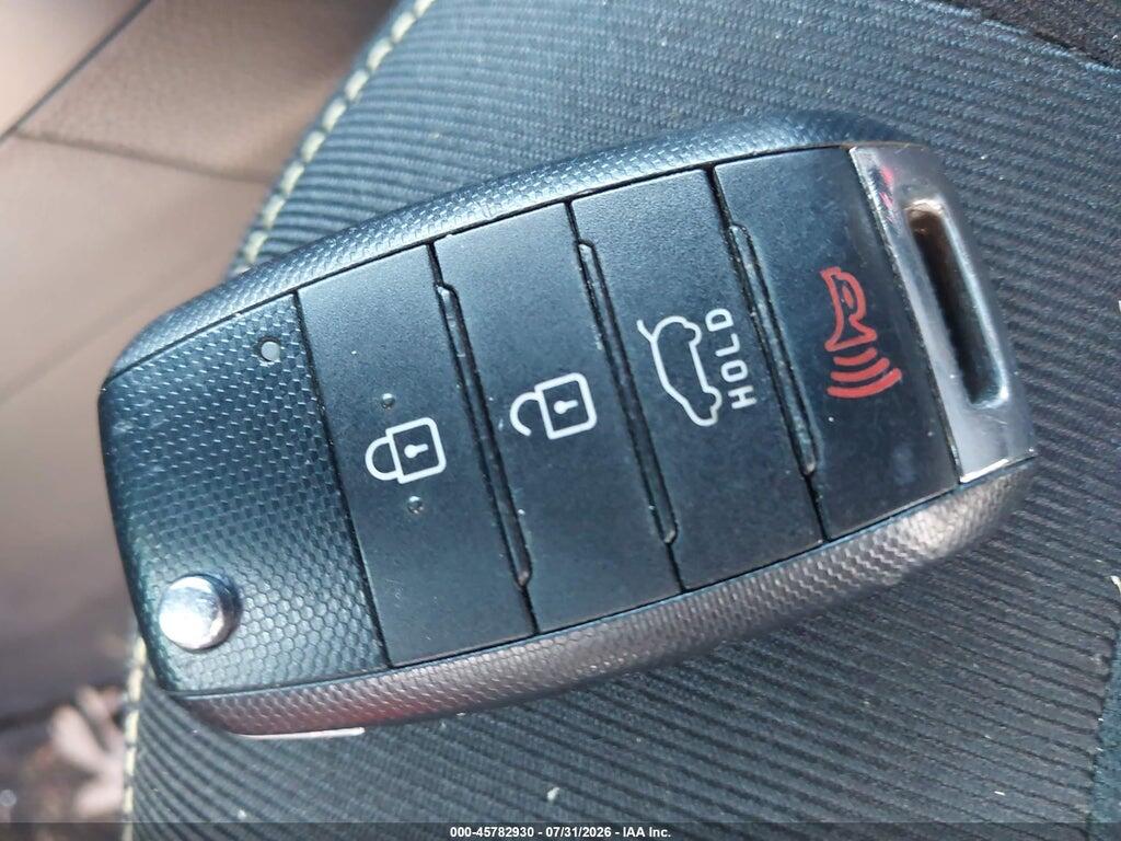 KNDJP3A58F7758079 2015 KIA SOUL photo no. 11