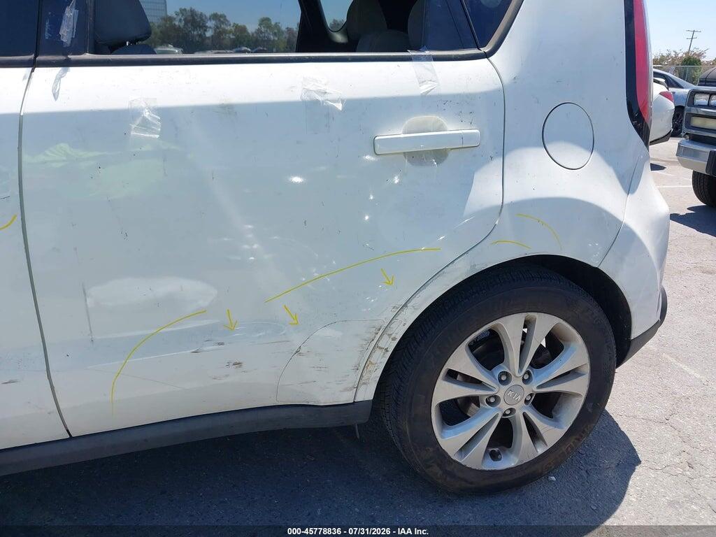 KNDJP3A56F7159634 2015 KIA SOUL photo no. 6