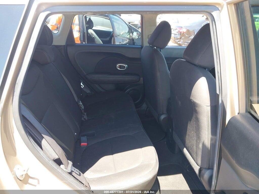 KNDJN2A26F7151989 2015 KIA SOUL photo no. 8