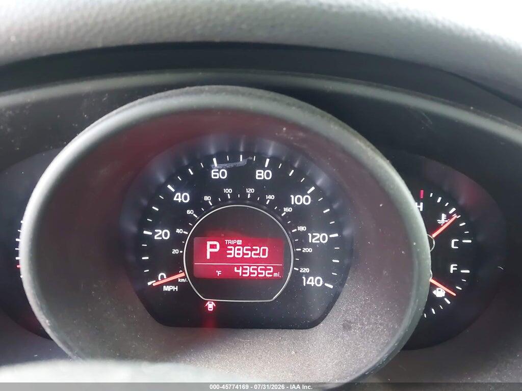 KNDJN2A23F7220671 2015 KIA SOUL photo no. 7