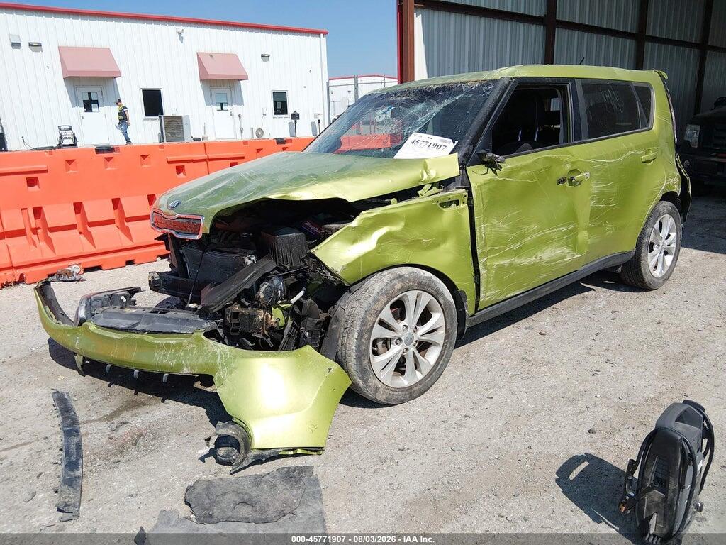 KNDJP3A52F7756988 2015 KIA SOUL photo no. 2