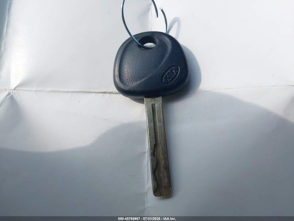 KNDJN2A26F7223290 2015 KIA SOUL photo no. 11