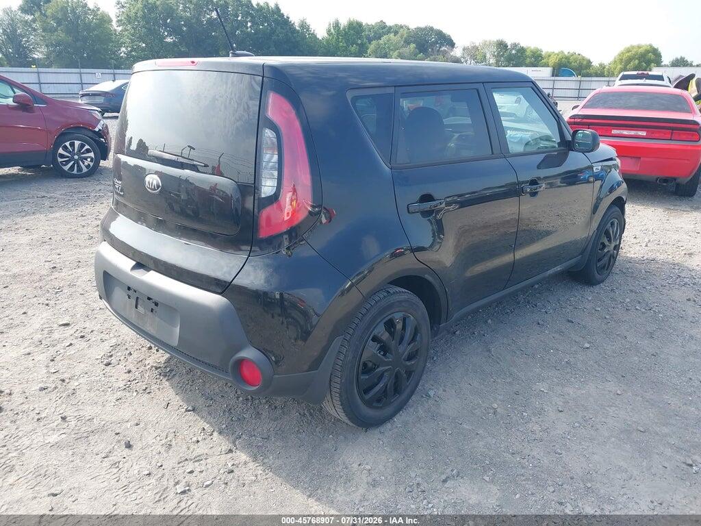 KNDJN2A26F7223290 2015 KIA SOUL photo no. 4
