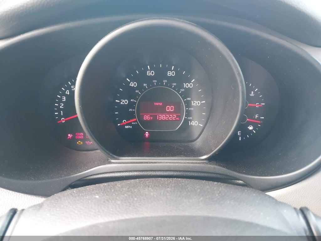 KNDJN2A26F7223290 2015 KIA SOUL photo no. 7