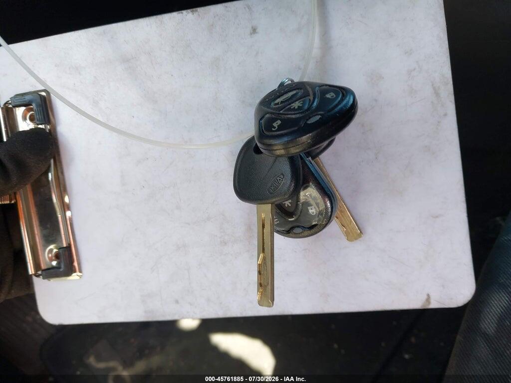 KNDJN2A23F7122580 2015 KIA SOUL photo no. 11