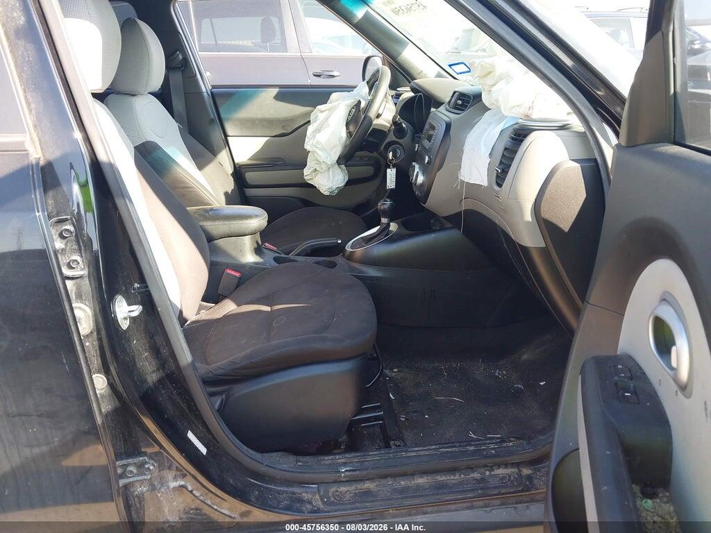 KNDJN2A20F7208476 2015 KIA SOUL photo no. 5
