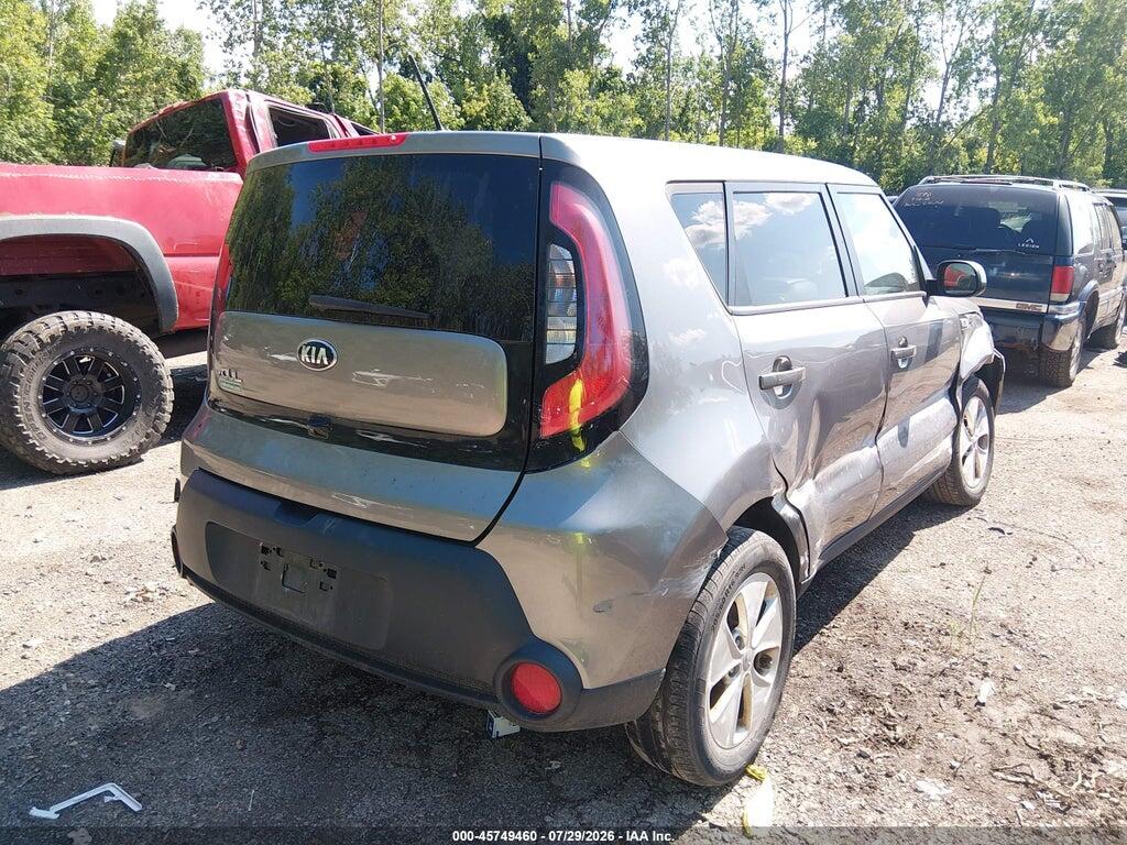 KNDJN2A27F7221838 2015 KIA SOUL photo no. 4