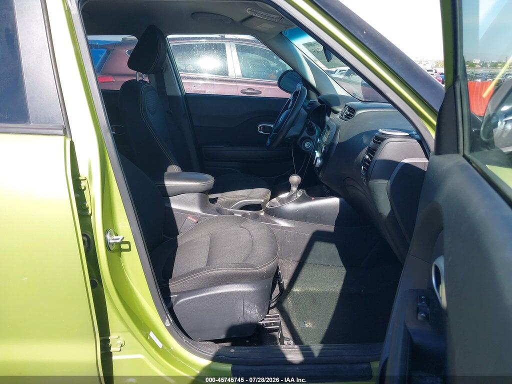KNDJP3A51F7781896 2015 KIA SOUL photo no. 5