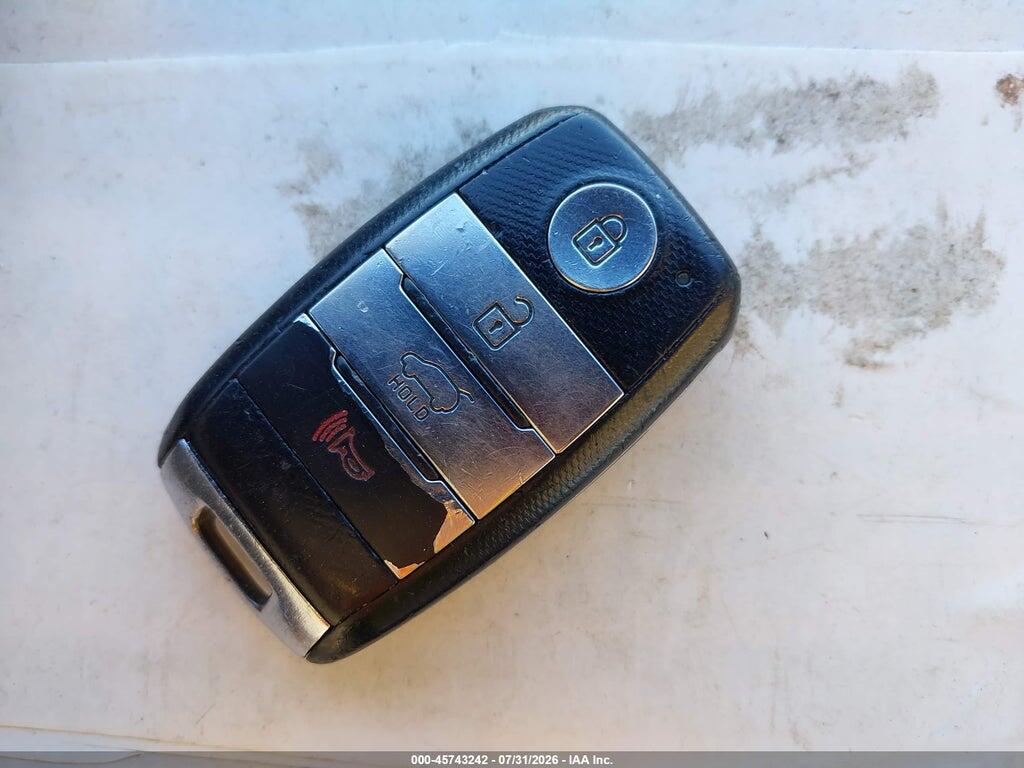 KNDJP3A57F7213832 2015 KIA SOUL photo no. 11