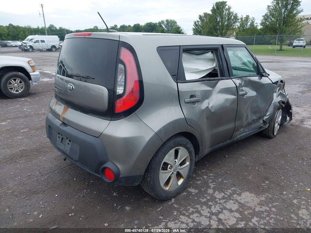 KNDJN2A21F7119189 2015 KIA SOUL photo no. 4