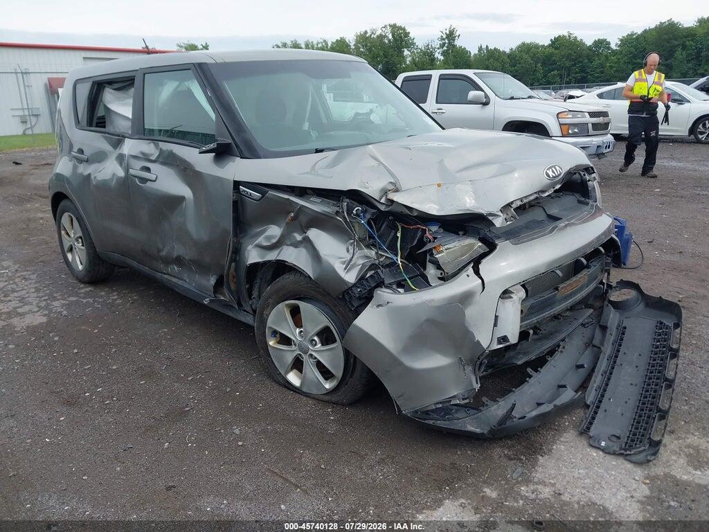 KNDJN2A21F7119189 2015 KIA SOUL photo no. 6