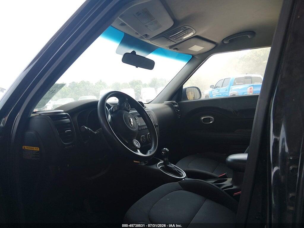 KNDJN2A23F7791223 2015 KIA SOUL photo no. 5