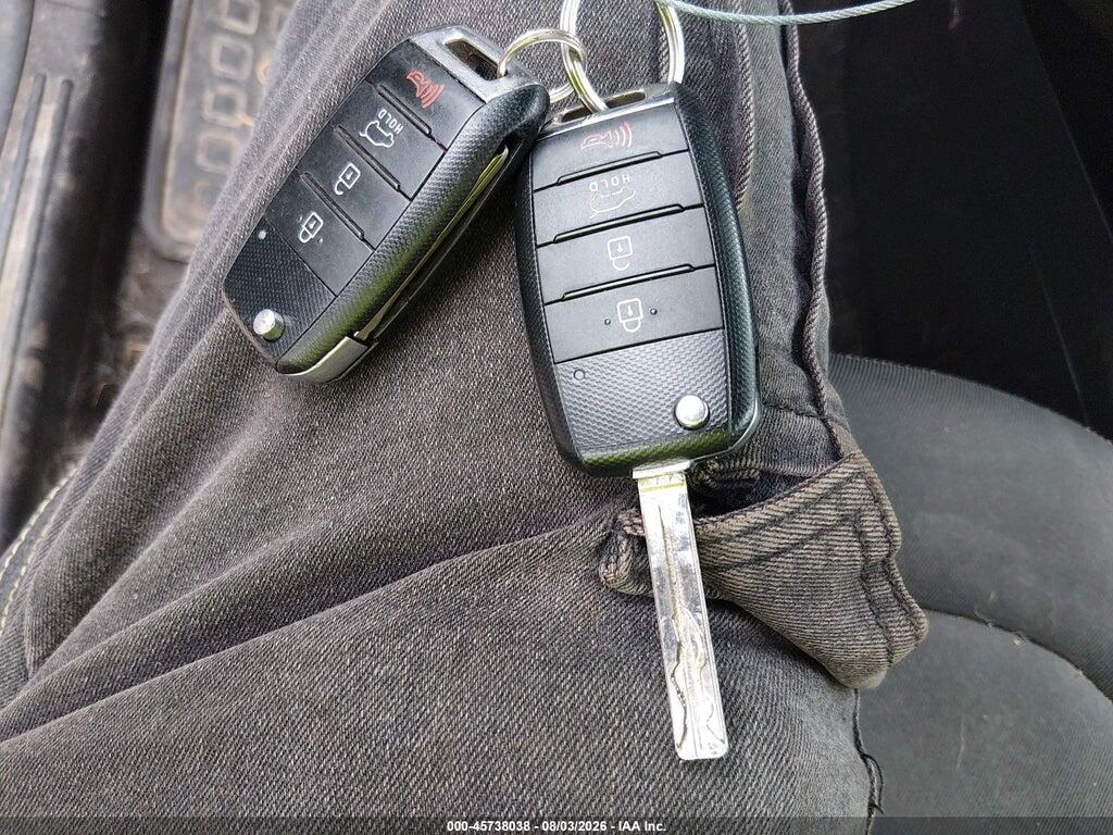 KNDJP3A58F7148845 2015 KIA SOUL photo no. 11