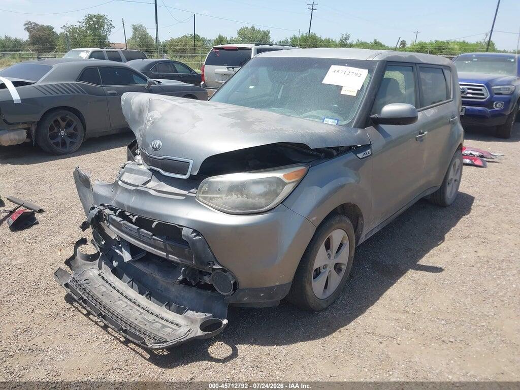 KNDJN2A29F7217371 2015 KIA SOUL photo no. 2