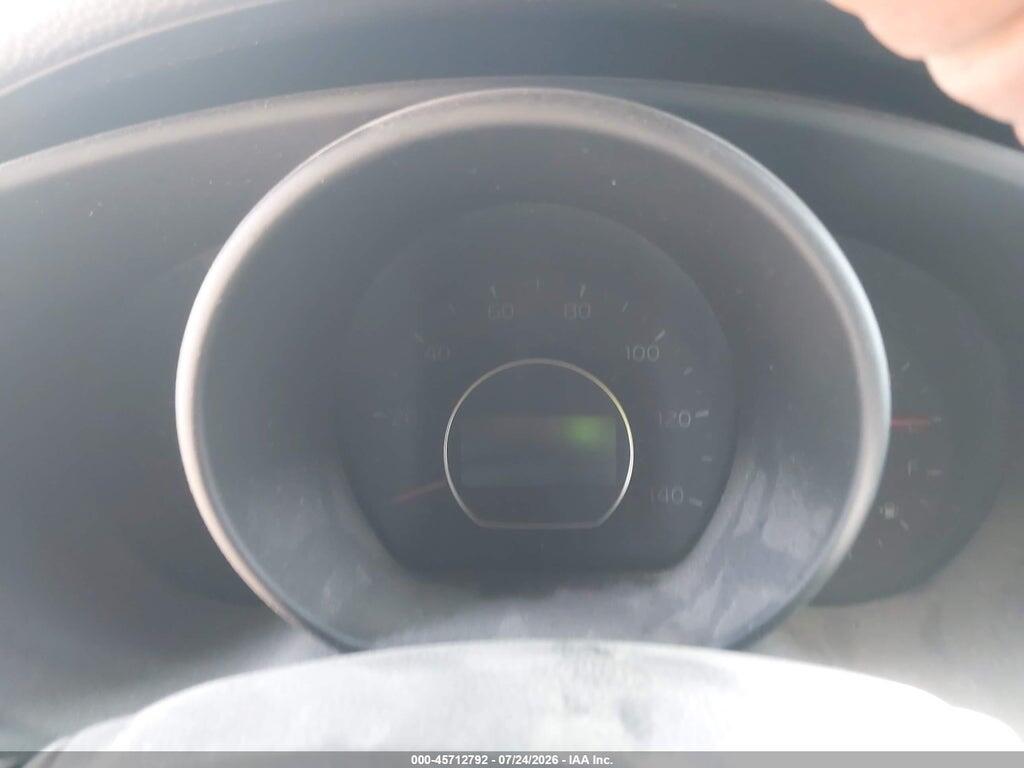 KNDJN2A29F7217371 2015 KIA SOUL photo no. 7