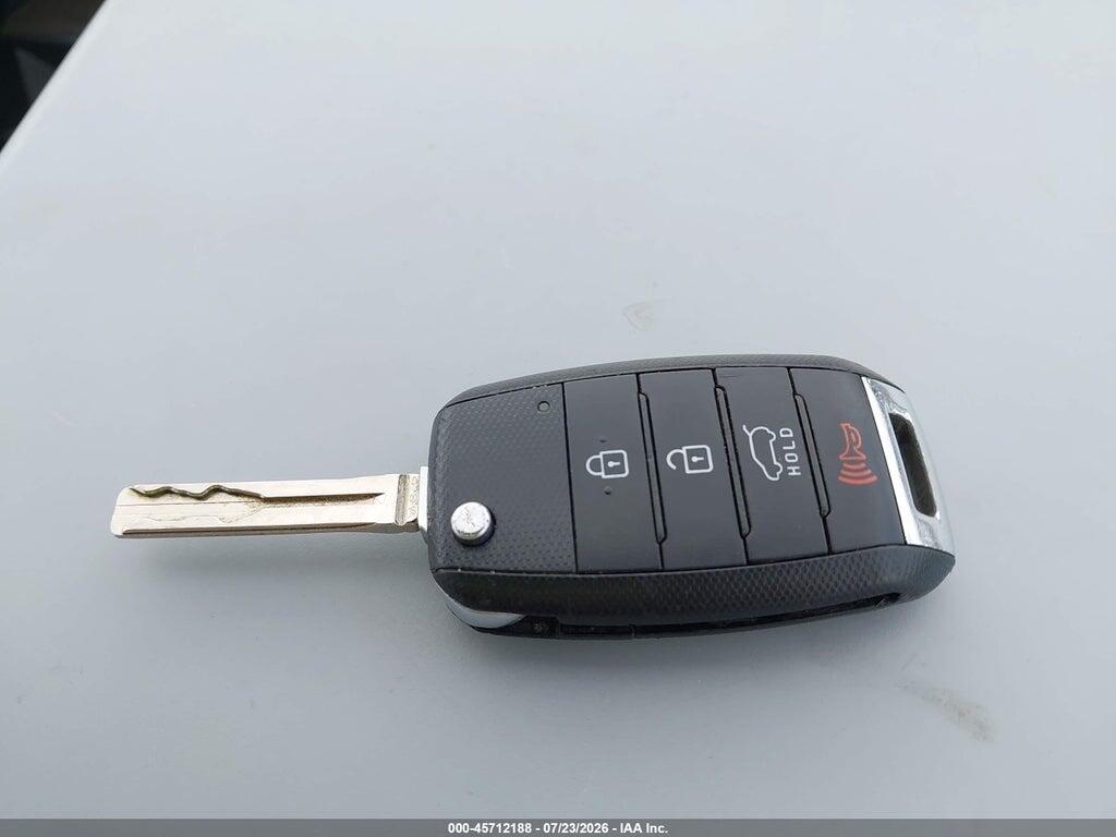 KNDJX3A58F7785007 2015 KIA SOUL photo no. 11