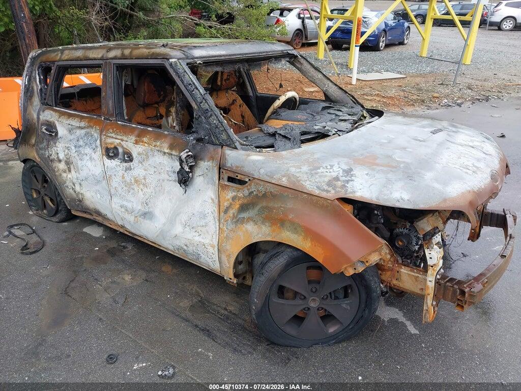 KNDJN2A28F7767497 2015 KIA SOUL photo no. 11