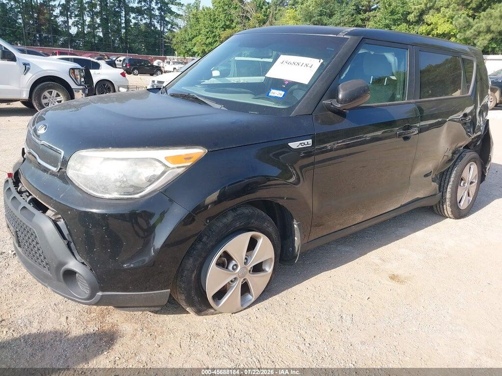 KNDJN2A23F7768010 2015 KIA SOUL photo no. 2
