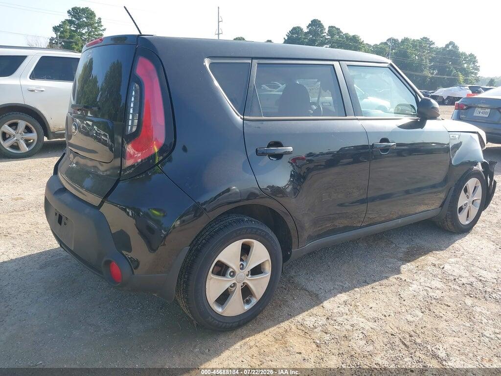 KNDJN2A23F7768010 2015 KIA SOUL photo no. 4
