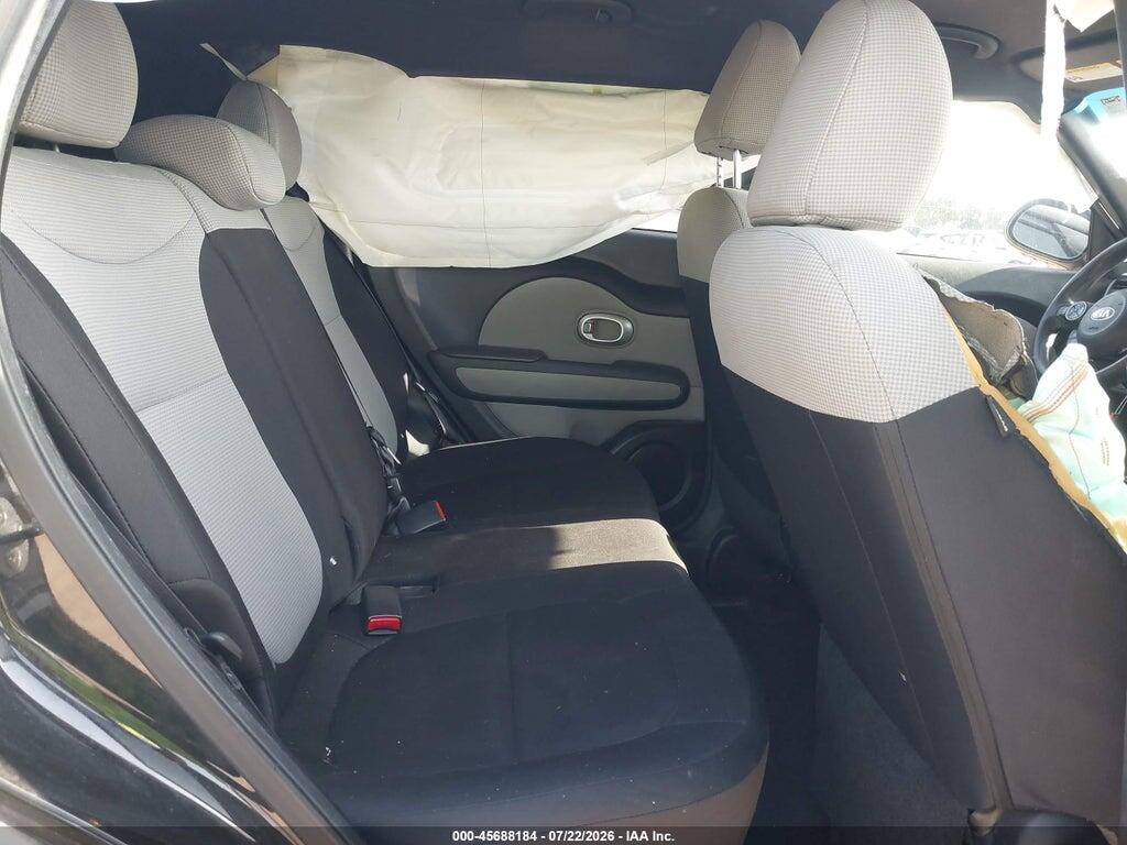 KNDJN2A23F7768010 2015 KIA SOUL photo no. 8