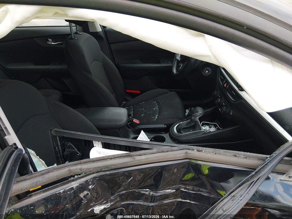 3KPF24AD5LE236409 2020 KIA FORTE photo no. 5