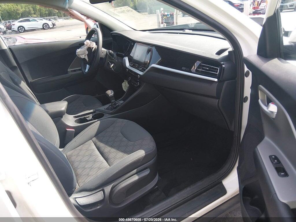 KNDCB3LCXL5362374 2020 KIA NIRO photo no. 5