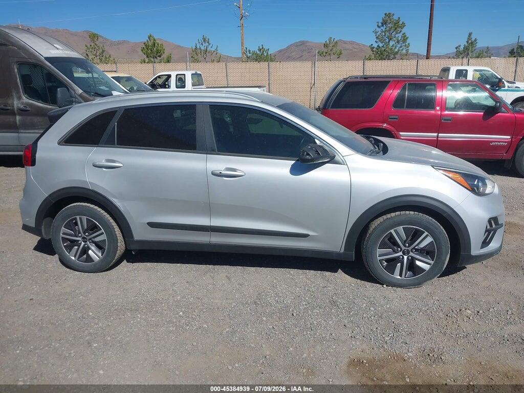 KNDCB3LC5L5381639 2020 KIA NIRO photo no. 12