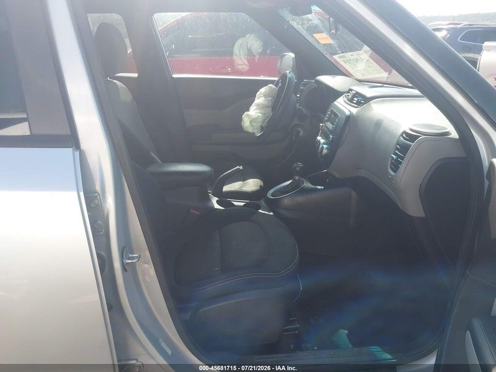 KNDJP3A52F7814176 2015 KIA SOUL photo no. 5