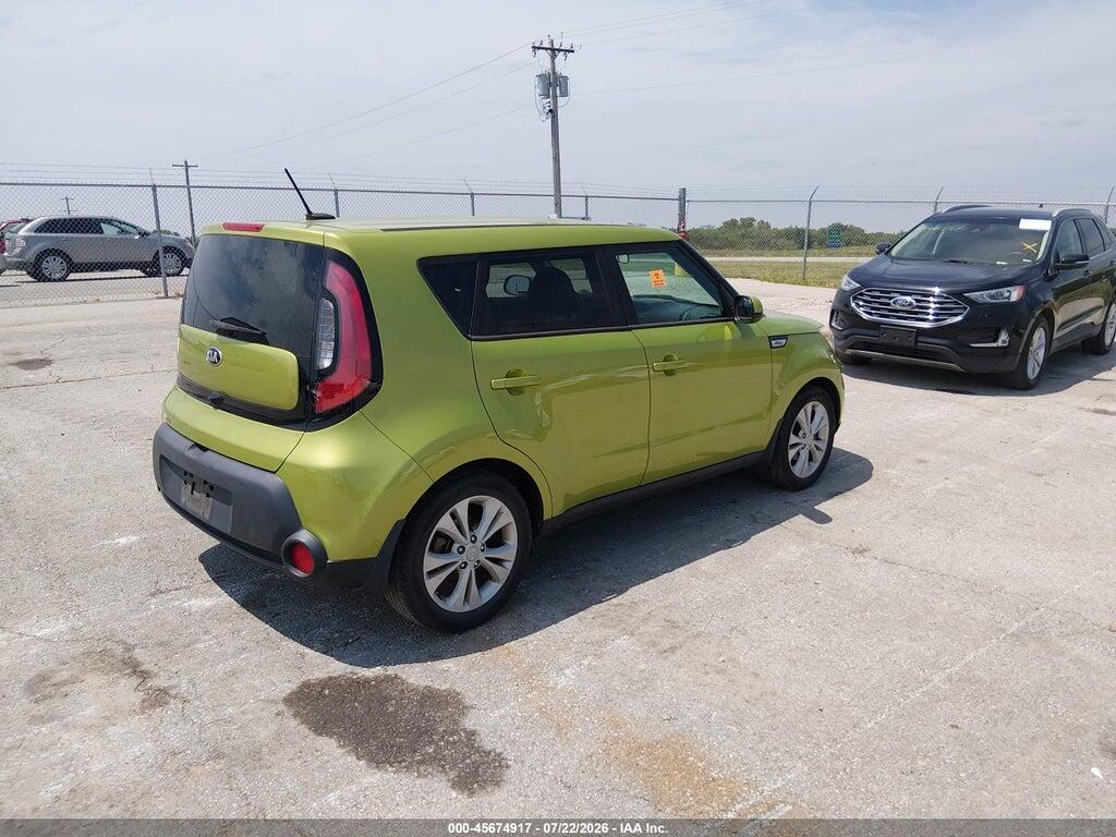 KNDJP3A53F7758197 2015 KIA SOUL photo no. 4